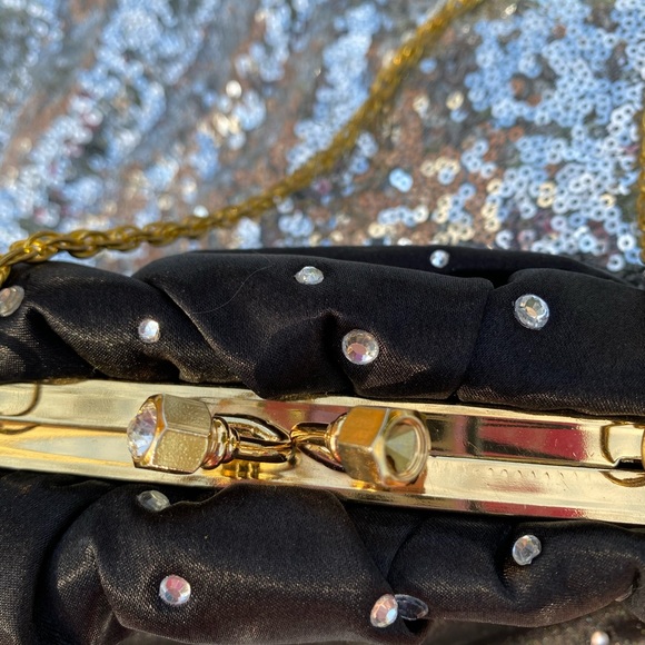 🖤✨Black rhinestone clutch purse✨🖤 - Picture 4 of 10